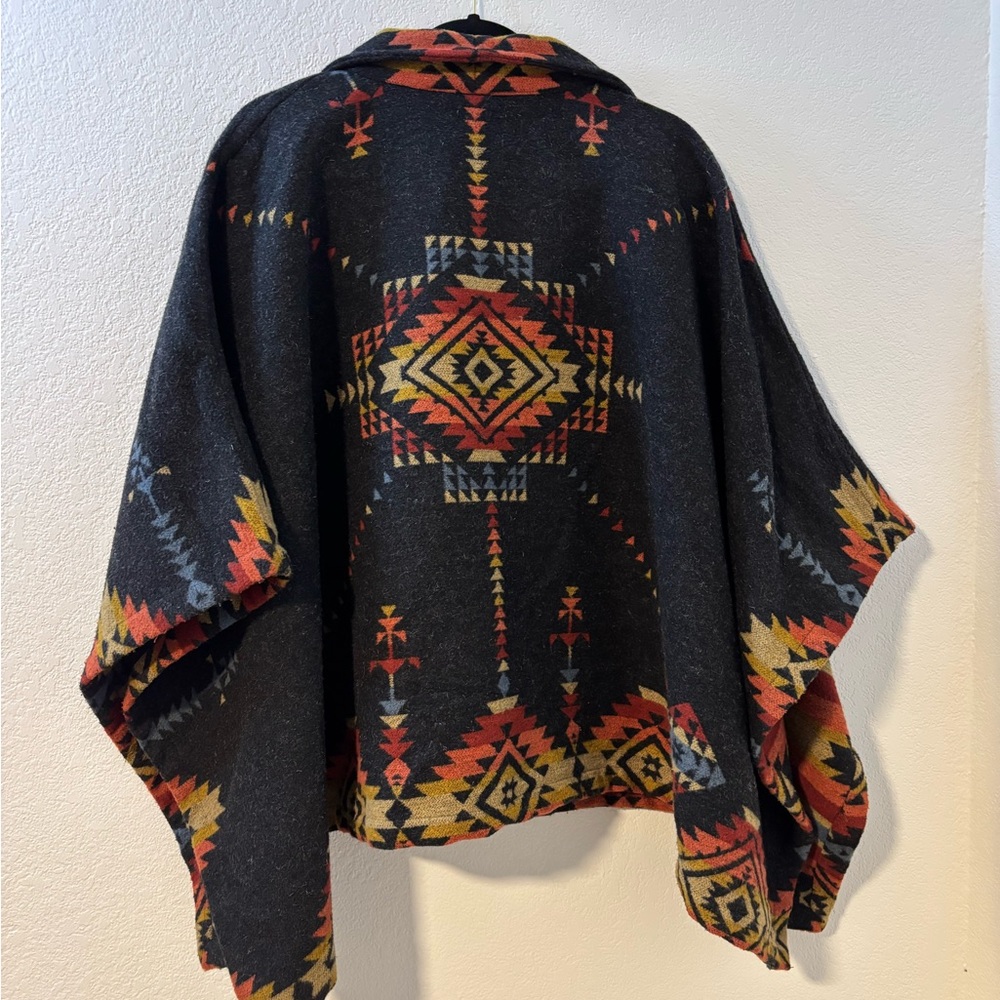 Pendleton Chaparral Wool Aztec Southwestern Reversible Poncho Cape Size OS - Picture 4 of 4